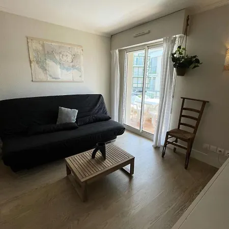 Appartement Le Montcalm - Location De - - T2 - 036-60599 Mae-8301